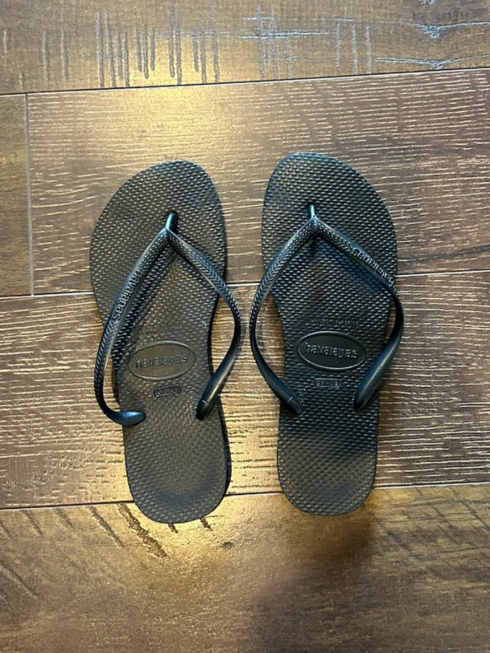 Havianas Women's Slim Flip Flops (Pair 1)